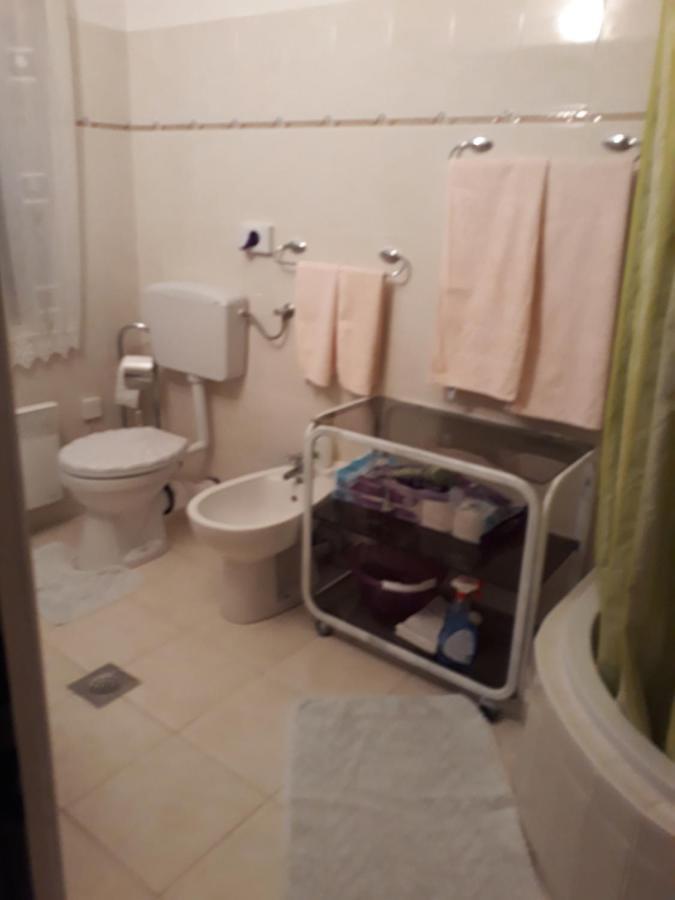 Apartment Tuja Jadrtovac 外观 照片