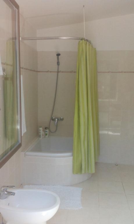 Apartment Tuja Jadrtovac 客房 照片